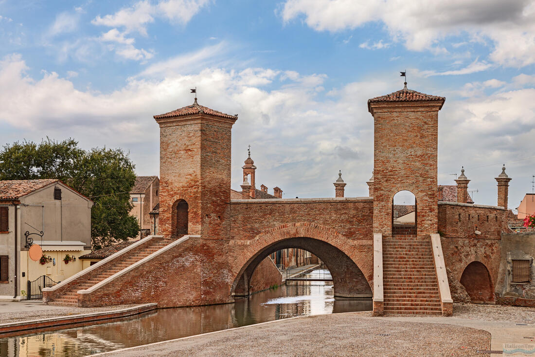 Trepponti híd Comacchio városában