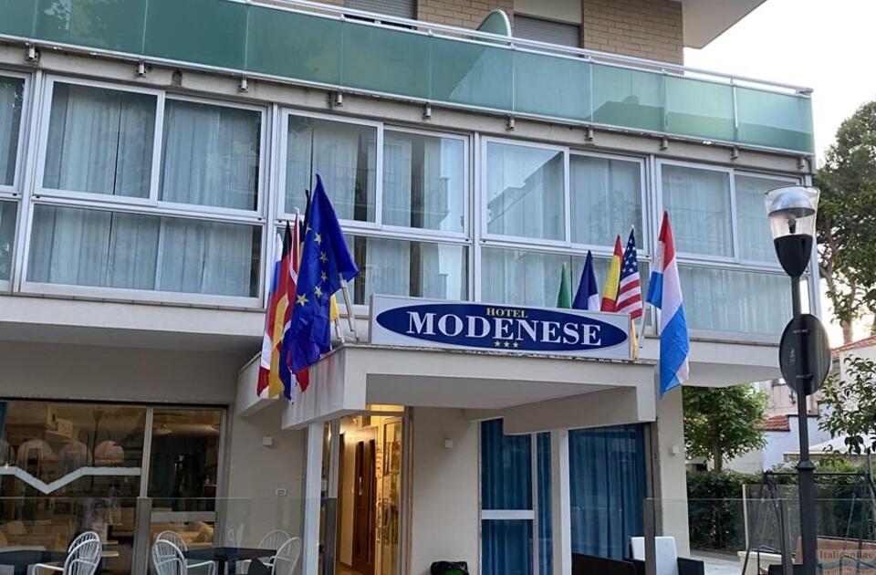 Hotel Modenese