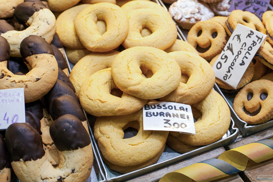 Bussolai-Kekse, traditionelle Süßigkeiten aus der Region Venetien