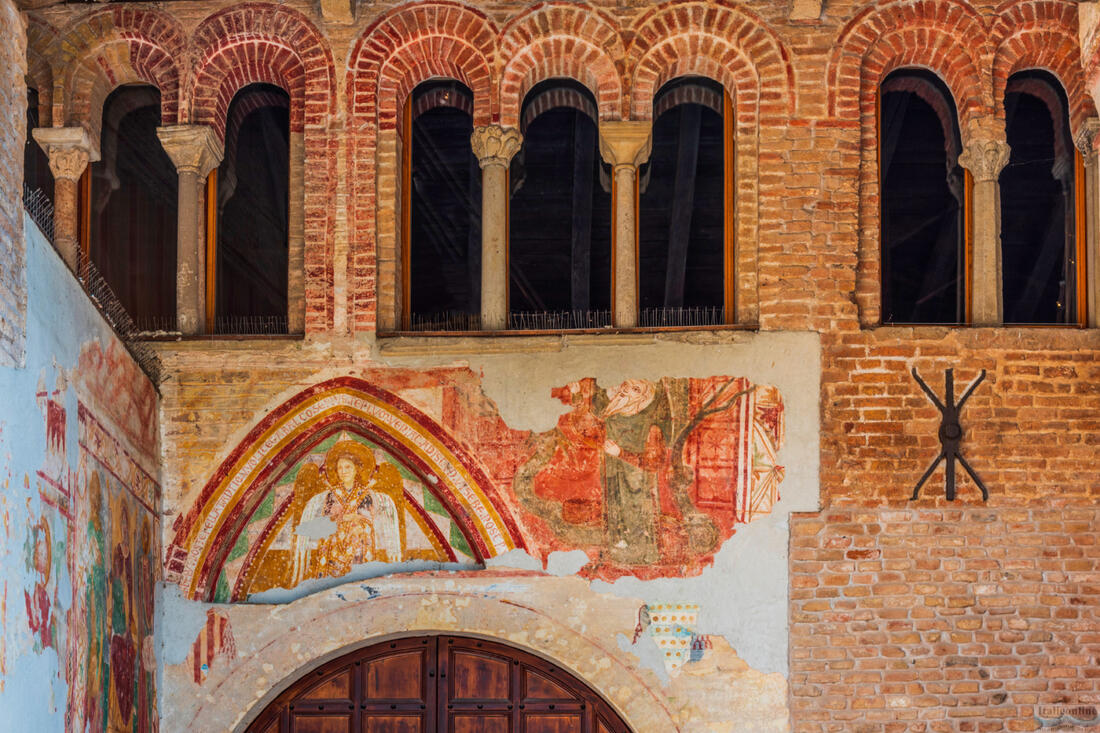 Abtei Santa Maria in Silvis – Fresko aus dem 15. Jahrhundert mit dem Erzengel Gabriel