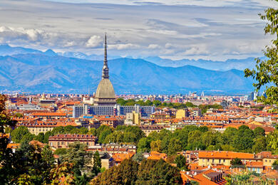 Turin, eine Stadt mit französischen Zügen