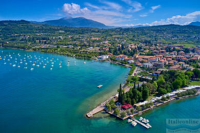 Bardolino, città del vino sulle rive del Lago di Garda