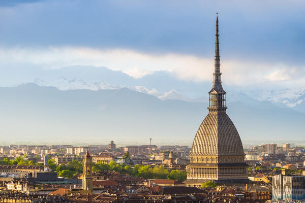 Mole Antonelliana: Symbol von Turin und Tor zur Welt des Kinos