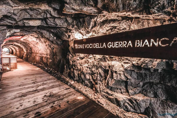 Galleria Paradiso, ein Tunnel voller Erinnerungen