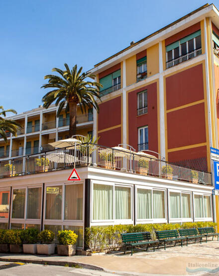 Hotel Doria Janov (Genova)