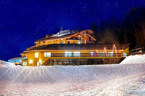 Hotel Dolomiti SKI