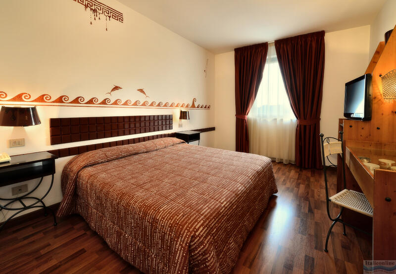 Etruscan Chocohotel