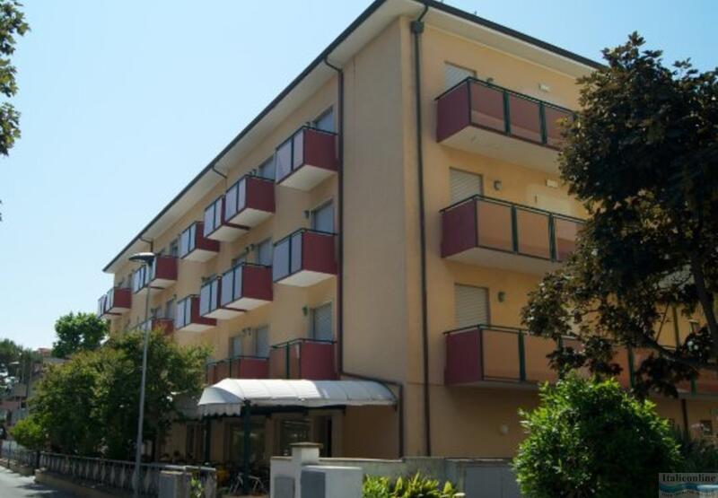 Hotel Aron