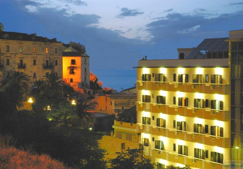 Hotel Borgo Marina