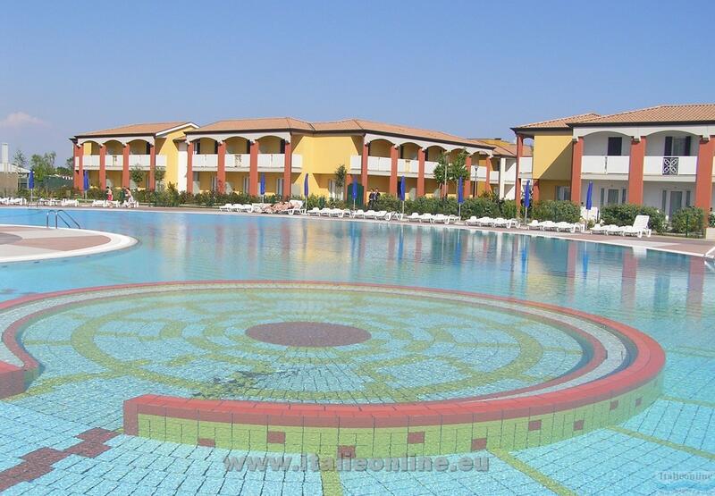 Pini Village Family Resort - Villaggio Ai Pini